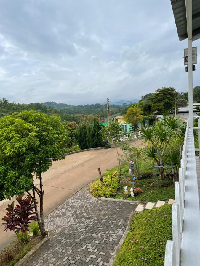 Tip House Villa Khaukho Kültér fotó