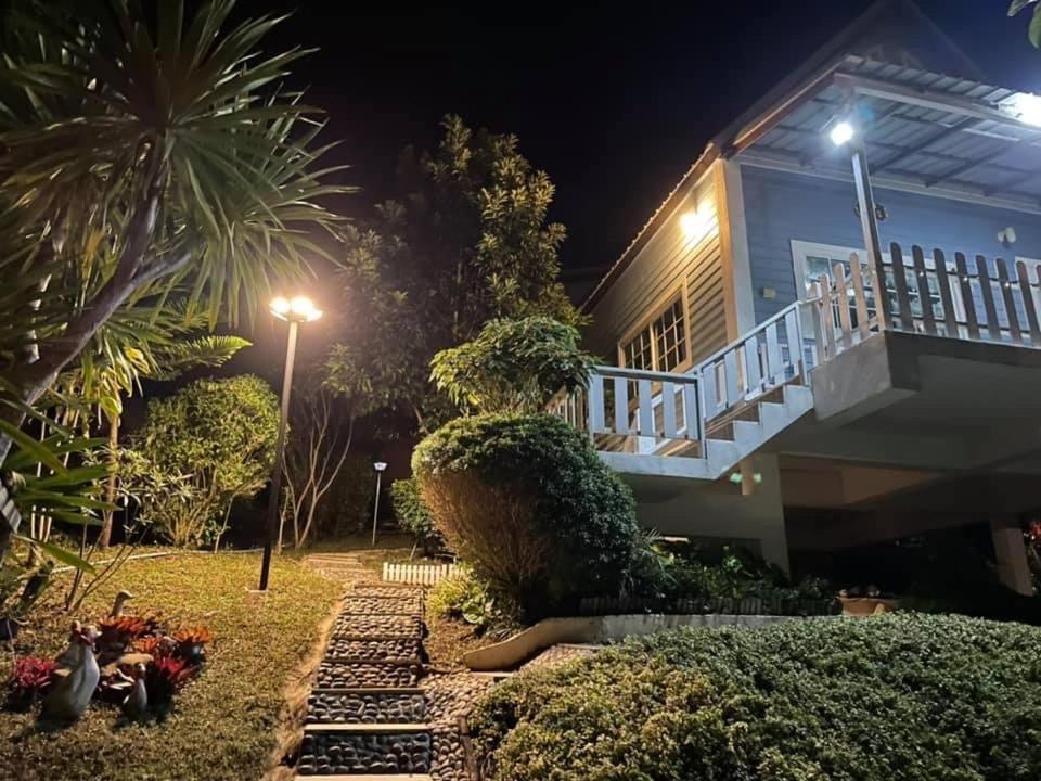 Tip House Villa Khaukho Kültér fotó